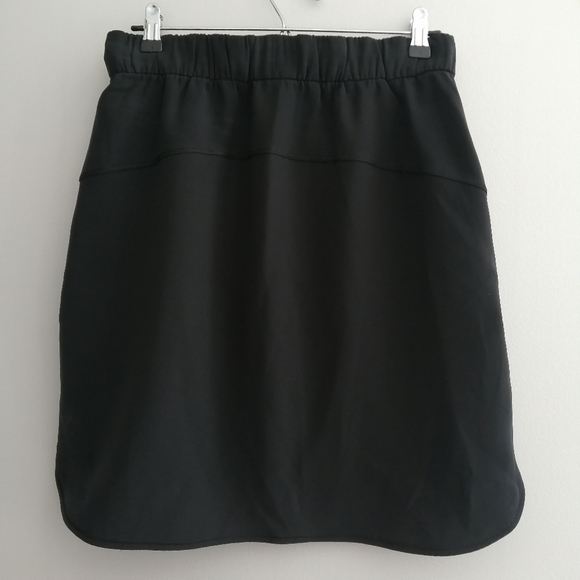 Lululemon On The Fly Woven Skirt Black Size 8 - Picture 4 of 15